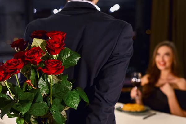 Vorteile Einer Stilvollen High Class Sscort Begleitung Am Valentinstag